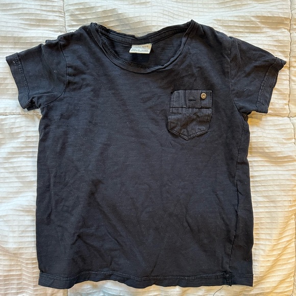 Zara Other - Zara Boy’s Tee, size 4